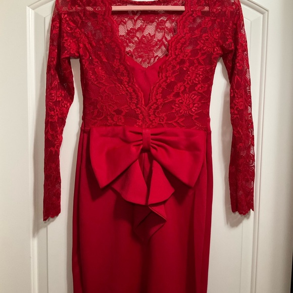 City Goddess London women’s red lace ponte knit mermaid gown 6 - Picture 8 of 11